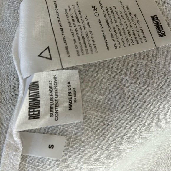 Reformation Mathilde linen wrap dress - Picture 4 of 4